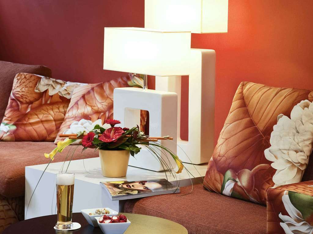Mercure Palais Des Sports Hotel 4*