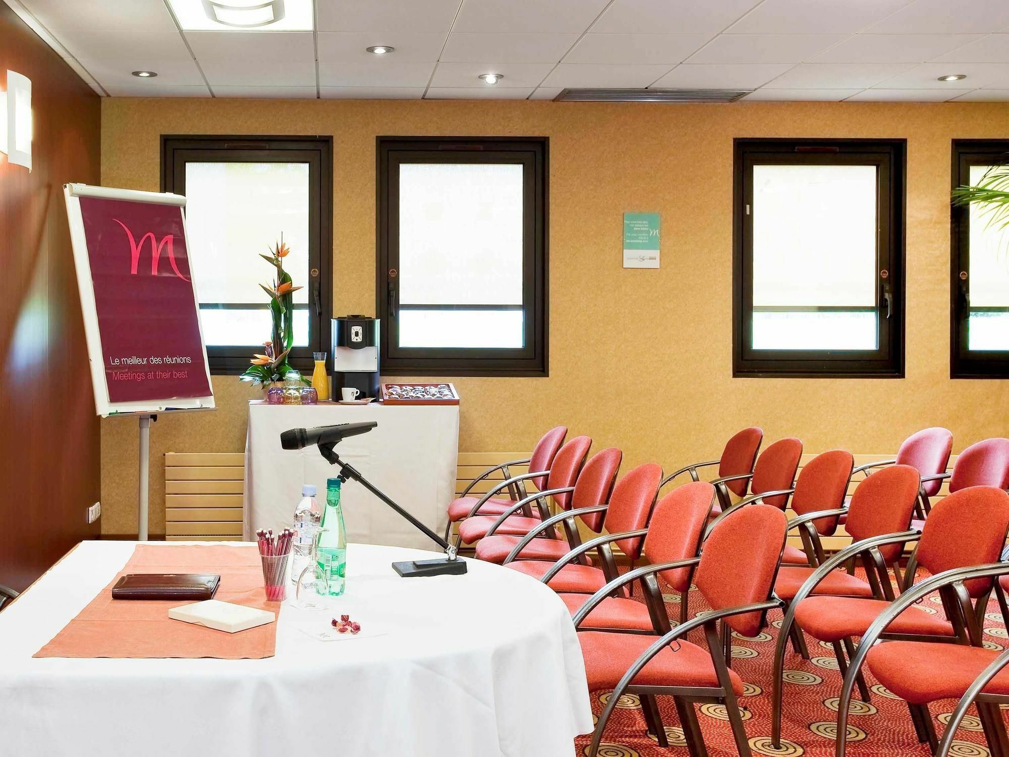 Mercure Palais Des Sports Hotel Pau