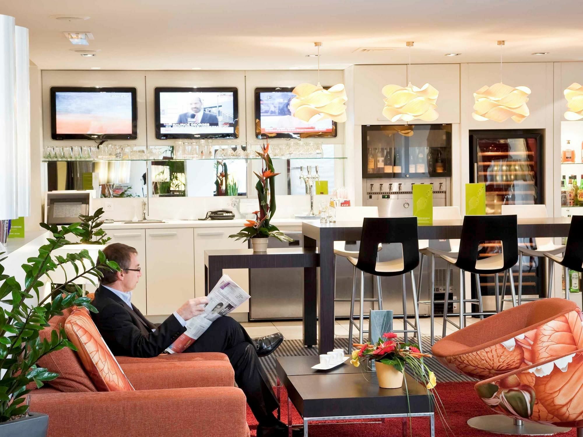 Mercure Palais Des Sports 4*